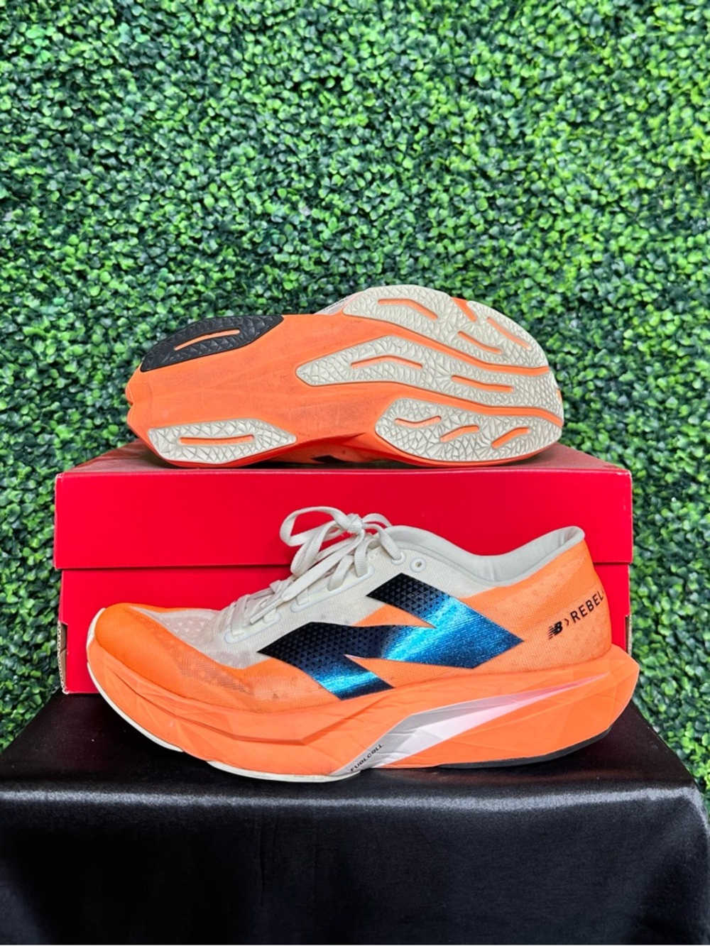 Mens New Balance FuelCell Rebel v4 ‘Hot Mango’